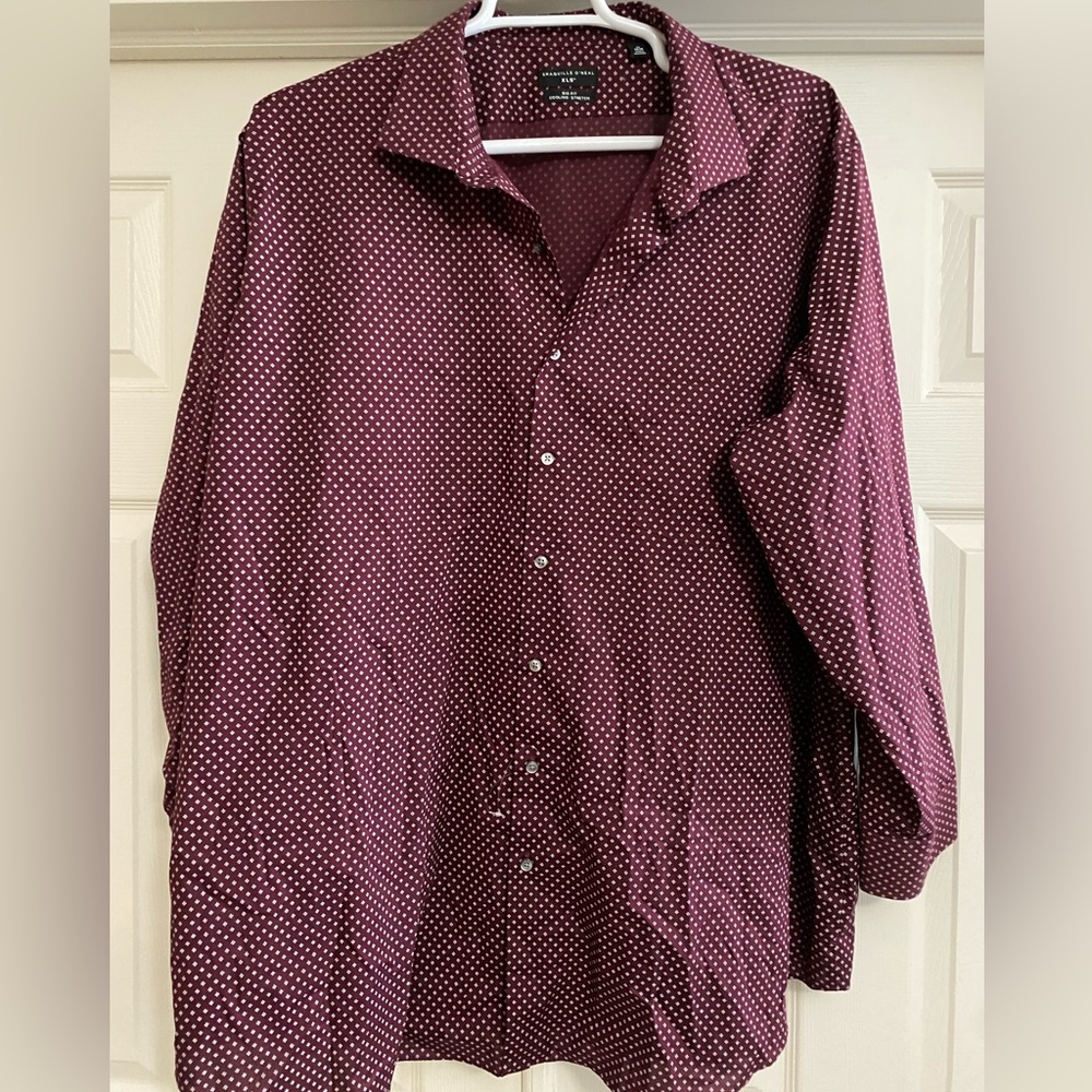 ShaQuille O’Neal XLG button down dress shirt.